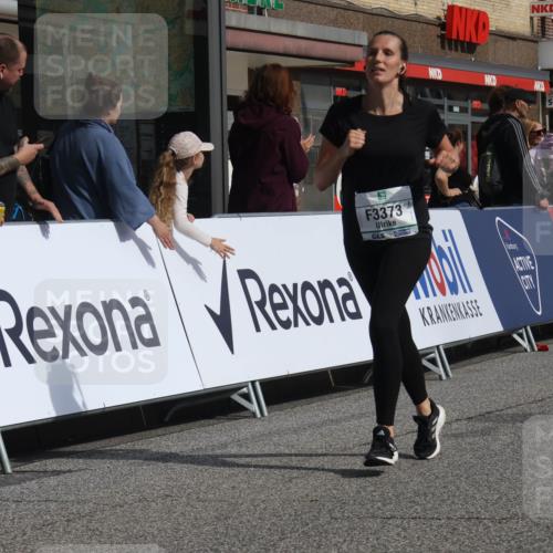 15.09.2024 - PSD Bank Halbmarathon Michael Strokosch http://msf.ph/oto/7077950 15.09.2024 12:19:18 Ziel 1828, 3092, 3103, 3373 meine-sportfotos.de