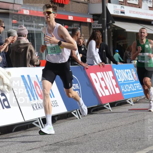 15.09.2024 - PSD Bank Halbmarathon Michael Strokosch http://msf.ph/oto/7077984 15.09.2024 11:12:06 Ziel 503, 506, 530, 537, 545 meine-sportfotos.de