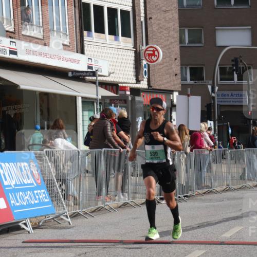 15.09.2024 - PSD Bank Halbmarathon Michael Strokosch http://msf.ph/oto/7078009 15.09.2024 11:12:08 Ziel 503, 506, 526, 530, 537, 545 meine-sportfotos.de