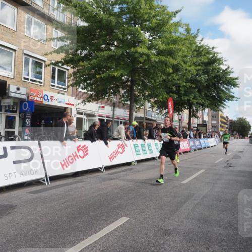 15.09.2024 - PSD Bank Halbmarathon Miley Keyser http://msf.ph/oto/7078039 15.09.2024 11:35:38 Ziel 766, 1039, 1058, 1143, 1160 meine-sportfotos.de