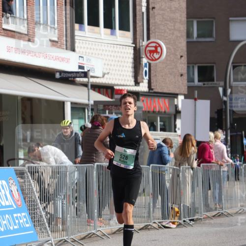 15.09.2024 - PSD Bank Halbmarathon Michael Strokosch http://msf.ph/oto/7078065 15.09.2024 11:12:14 Ziel 503, 506, 526, 530 meine-sportfotos.de