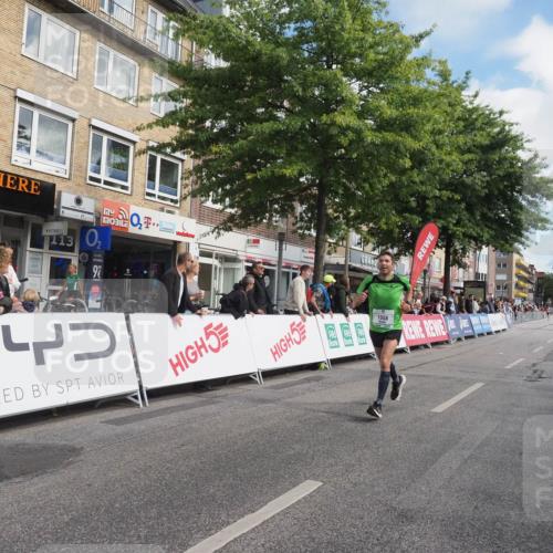 15.09.2024 - PSD Bank Halbmarathon Miley Keyser http://msf.ph/oto/7078080 15.09.2024 11:35:41 Ziel 1039, 1058, 1143, 1160, 2690 meine-sportfotos.de