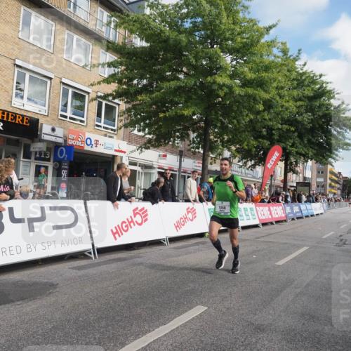 15.09.2024 - PSD Bank Halbmarathon Miley Keyser http://msf.ph/oto/7078090 15.09.2024 11:35:42 Ziel 1039, 1058, 1143, 1160, 2690 meine-sportfotos.de