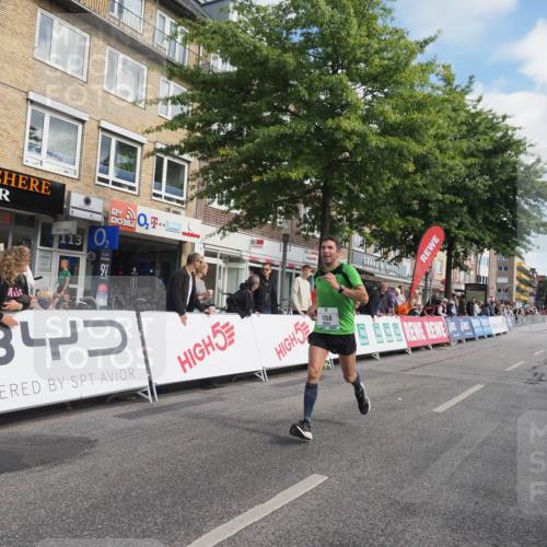 15.09.2024 - PSD Bank Halbmarathon Miley Keyser http://msf.ph/oto/7078094 15.09.2024 11:35:42 Ziel 1039, 1058, 1143, 1160, 2690 meine-sportfotos.de