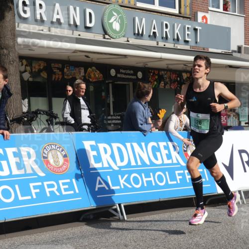 15.09.2024 - PSD Bank Halbmarathon Michael Strokosch http://msf.ph/oto/7078104 15.09.2024 11:12:16 Ziel 503, 506, 526, 530 meine-sportfotos.de