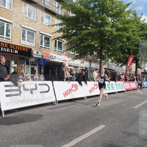 15.09.2024 - PSD Bank Halbmarathon Miley Keyser http://msf.ph/oto/7078129 15.09.2024 11:35:56 Ziel 438, 1109, 1120, 1194, 1231, 1394, 1399, 2690 meine-sportfotos.de