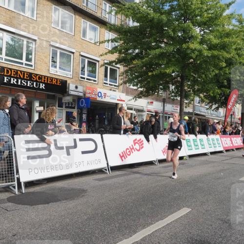 15.09.2024 - PSD Bank Halbmarathon Miley Keyser http://msf.ph/oto/7078134 15.09.2024 11:35:56 Ziel 438, 1109, 1120, 1194, 1231, 1394, 1399, 2690 meine-sportfotos.de