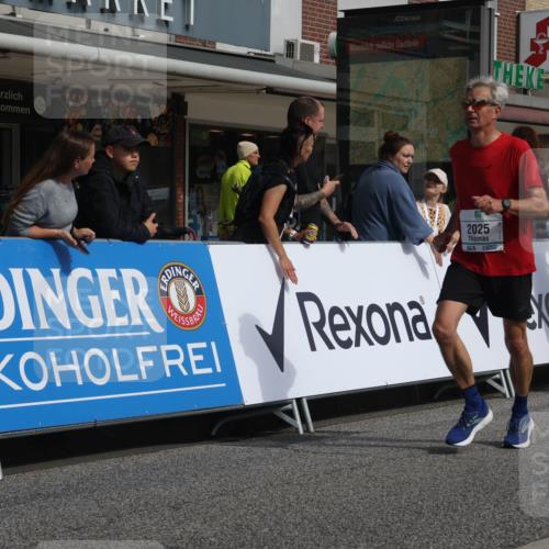 15.09.2024 - PSD Bank Halbmarathon Michael Strokosch http://msf.ph/oto/7078159 15.09.2024 12:19:42 Ziel 2025, 2903, 3394, 3436 meine-sportfotos.de