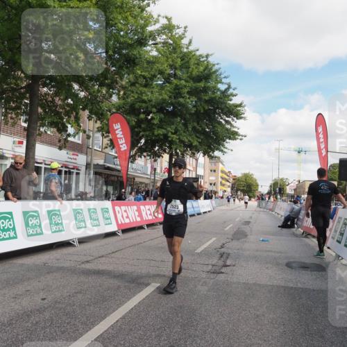 15.09.2024 - PSD Bank Halbmarathon Miley Keyser http://msf.ph/oto/7078169 15.09.2024 12:39:21 Ziel 2523, 2954, 3367 meine-sportfotos.de