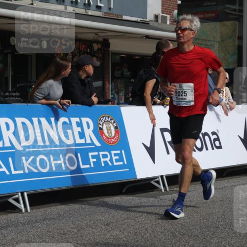 15.09.2024 - PSD Bank Halbmarathon Michael Strokosch http://msf.ph/oto/7078172 15.09.2024 12:19:43 Ziel 2025, 2903, 3394, 3436 meine-sportfotos.de