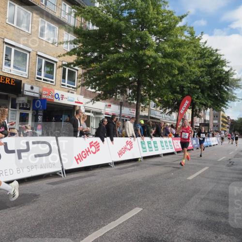 15.09.2024 - PSD Bank Halbmarathon Miley Keyser http://msf.ph/oto/7078175 15.09.2024 11:35:59 Ziel 438, 1109, 1120, 1194, 1231, 1394, 1399, 2690 meine-sportfotos.de