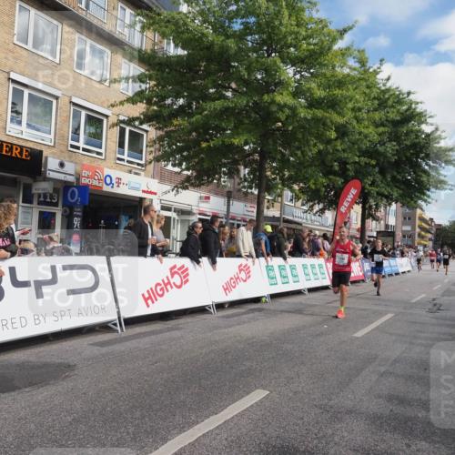 15.09.2024 - PSD Bank Halbmarathon Miley Keyser http://msf.ph/oto/7078179 15.09.2024 11:35:59 Ziel 438, 1109, 1120, 1194, 1231, 1394, 1399, 2690 meine-sportfotos.de