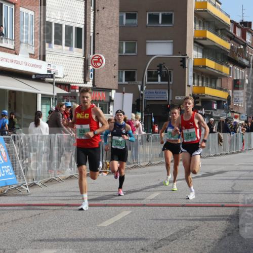 15.09.2024 - PSD Bank Halbmarathon Michael Strokosch http://msf.ph/oto/7078195 15.09.2024 11:12:30 Ziel 498, 509, 528, 534, 838, 841 meine-sportfotos.de
