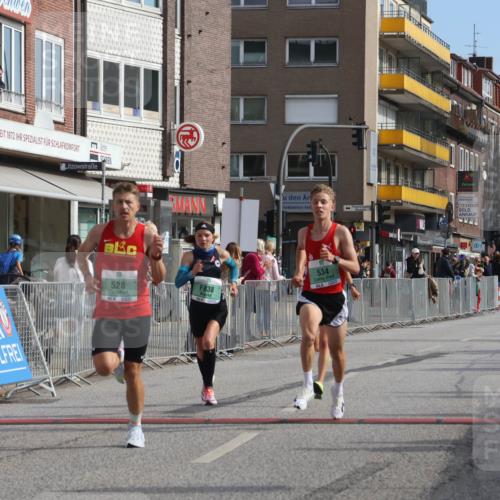 15.09.2024 - PSD Bank Halbmarathon Michael Strokosch http://msf.ph/oto/7078205 15.09.2024 11:12:31 Ziel 498, 509, 528, 534, 838, 841 meine-sportfotos.de