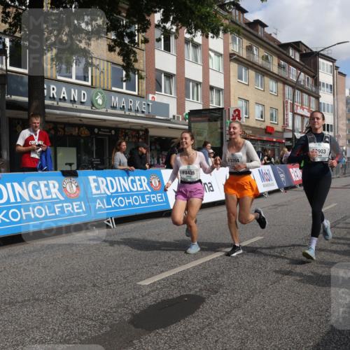 15.09.2024 - PSD Bank Halbmarathon Michael Strokosch http://msf.ph/oto/7078211 15.09.2024 12:19:46 Ziel 2025, 2903, 3394, 3436 meine-sportfotos.de