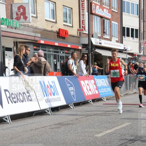 15.09.2024 - PSD Bank Halbmarathon Michael Strokosch http://msf.ph/oto/7078215 15.09.2024 11:12:31 Ziel 498, 509, 528, 534, 838, 841 meine-sportfotos.de