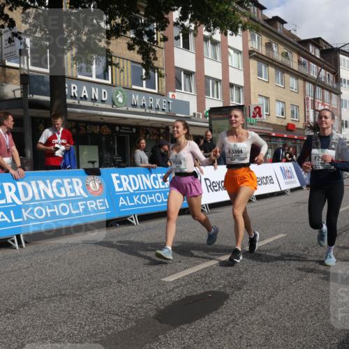 15.09.2024 - PSD Bank Halbmarathon Michael Strokosch http://msf.ph/oto/7078217 15.09.2024 12:19:46 Ziel 2025, 2903, 3394, 3436 meine-sportfotos.de