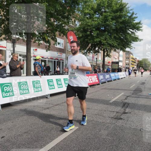 15.09.2024 - PSD Bank Halbmarathon Miley Keyser http://msf.ph/oto/7078220 15.09.2024 12:39:36 Ziel 2094, 2523, 2954 meine-sportfotos.de