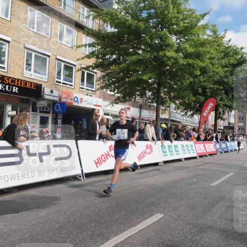 15.09.2024 - PSD Bank Halbmarathon Miley Keyser http://msf.ph/oto/7078232 15.09.2024 11:36:01 Ziel 438, 770, 1109, 1120, 1194, 1231, 1394, 1399, 2690 meine-sportfotos.de