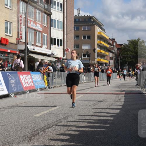 15.09.2024 - PSD Bank Halbmarathon Michael Strokosch http://msf.ph/oto/7078245 15.09.2024 12:19:56 Ziel 2739, 2903, 3085, 3394, 3436, 3440 meine-sportfotos.de