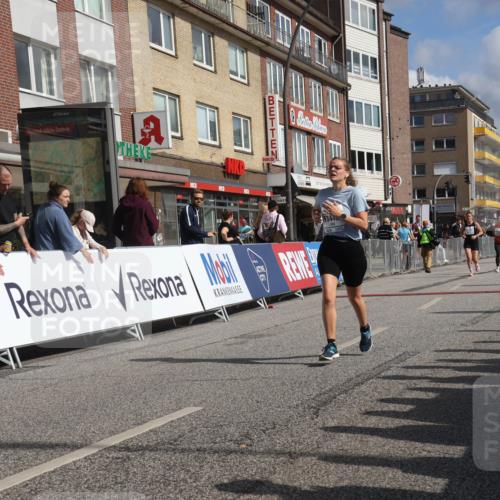 15.09.2024 - PSD Bank Halbmarathon Michael Strokosch http://msf.ph/oto/7078253 15.09.2024 12:19:56 Ziel 2739, 2903, 3085, 3394, 3436, 3440 meine-sportfotos.de
