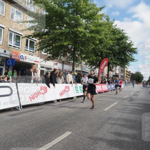 15.09.2024 - PSD Bank Halbmarathon Miley Keyser http://msf.ph/oto/7078254 15.09.2024 11:36:05 Ziel 438, 770, 1109, 1120, 1194, 1231, 1394, 1399 meine-sportfotos.de