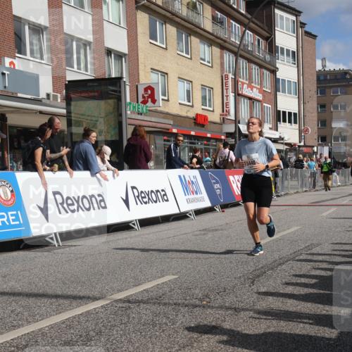 15.09.2024 - PSD Bank Halbmarathon Michael Strokosch http://msf.ph/oto/7078257 15.09.2024 12:19:57 Ziel 2739, 3085, 3440 meine-sportfotos.de