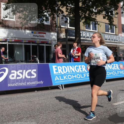 15.09.2024 - PSD Bank Halbmarathon Michael Strokosch http://msf.ph/oto/7078274 15.09.2024 12:19:58 Ziel 2739, 3085, 3440 meine-sportfotos.de