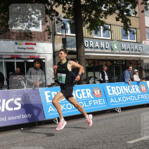 15.09.2024 - PSD Bank Halbmarathon Michael Strokosch http://msf.ph/oto/7078294 15.09.2024 11:12:41 Ziel 528, 534, 554, 566, 838, 841 meine-sportfotos.de