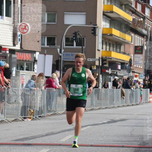 15.09.2024 - PSD Bank Halbmarathon Michael Strokosch http://msf.ph/oto/7078332 15.09.2024 11:12:45 Ziel 528, 534, 554, 566, 838, 841 meine-sportfotos.de