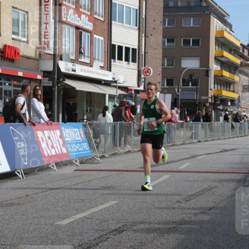 15.09.2024 - PSD Bank Halbmarathon Michael Strokosch http://msf.ph/oto/7078345 15.09.2024 11:12:46 Ziel 554, 566, 841 meine-sportfotos.de