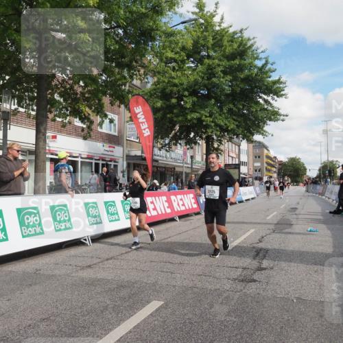 15.09.2024 - PSD Bank Halbmarathon Miley Keyser http://msf.ph/oto/7078352 15.09.2024 12:39:56 Ziel 2125, 2137, 2260, 2301, 3297, 3345 meine-sportfotos.de