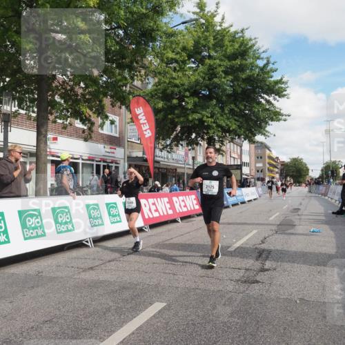 15.09.2024 - PSD Bank Halbmarathon Miley Keyser http://msf.ph/oto/7078357 15.09.2024 12:39:56 Ziel 2125, 2137, 2260, 2301, 3297, 3345 meine-sportfotos.de