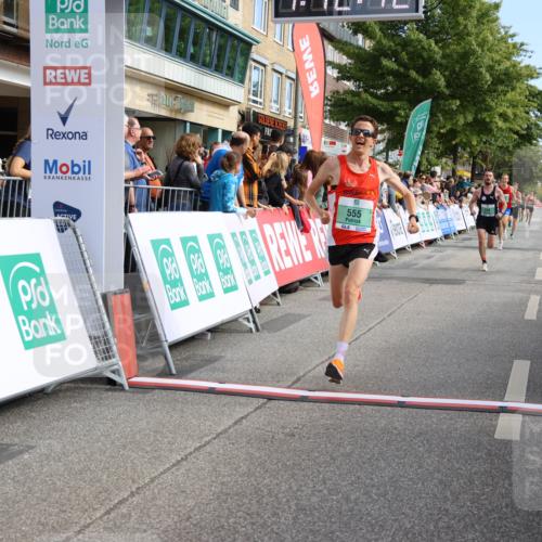 15.09.2024 - PSD Bank Halbmarathon Strokosch-Dieckow http://msf.ph/oto/7078366 15.09.2024 11:13:33 Ziel 553, 555, 556, 594 meine-sportfotos.de