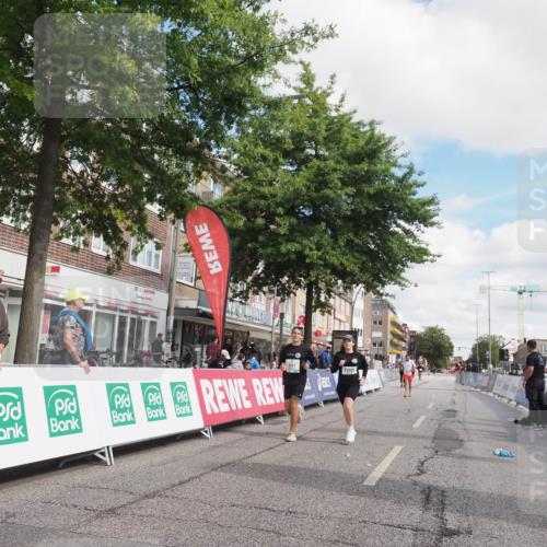 15.09.2024 - PSD Bank Halbmarathon Miley Keyser http://msf.ph/oto/7078374 15.09.2024 12:40:03 Ziel 2125, 2260, 2301, 2395, 3297, 3345, 3503 meine-sportfotos.de