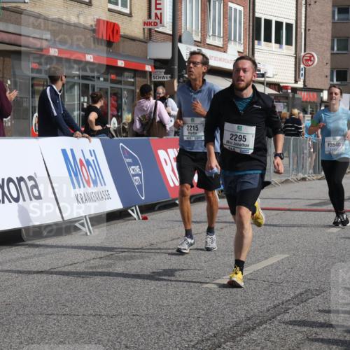 15.09.2024 - PSD Bank Halbmarathon Michael Strokosch http://msf.ph/oto/7078375 15.09.2024 12:20:08 Ziel 2215, 2295, 2739, 3085, 3152, 3440, 3540 meine-sportfotos.de