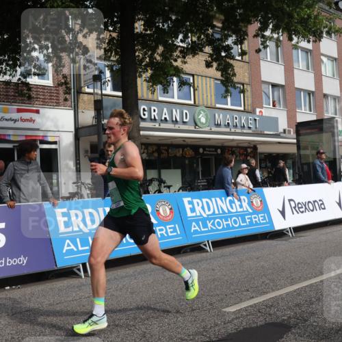 15.09.2024 - PSD Bank Halbmarathon Michael Strokosch http://msf.ph/oto/7078378 15.09.2024 11:12:48 Ziel 517, 554, 566 meine-sportfotos.de