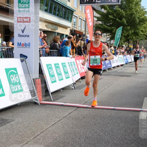 15.09.2024 - PSD Bank Halbmarathon Strokosch-Dieckow http://msf.ph/oto/7078399 15.09.2024 11:13:33 Ziel 553, 555, 556, 594 meine-sportfotos.de
