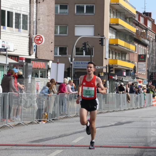 15.09.2024 - PSD Bank Halbmarathon Michael Strokosch http://msf.ph/oto/7078406 15.09.2024 11:12:53 Ziel 517, 554 meine-sportfotos.de