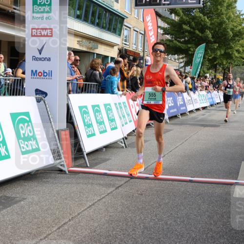15.09.2024 - PSD Bank Halbmarathon Strokosch-Dieckow http://msf.ph/oto/7078414 15.09.2024 11:13:33 Ziel 553, 555, 556, 594 meine-sportfotos.de