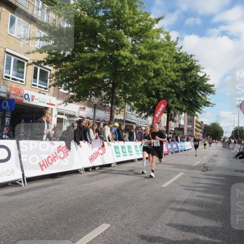 15.09.2024 - PSD Bank Halbmarathon Miley Keyser http://msf.ph/oto/7078429 15.09.2024 11:36:25 Ziel 748, 944, 1212, 1439, 2631 meine-sportfotos.de