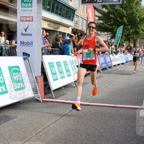 15.09.2024 - PSD Bank Halbmarathon Strokosch-Dieckow http://msf.ph/oto/7078432 15.09.2024 11:13:33 Ziel 553, 555, 556, 594 meine-sportfotos.de