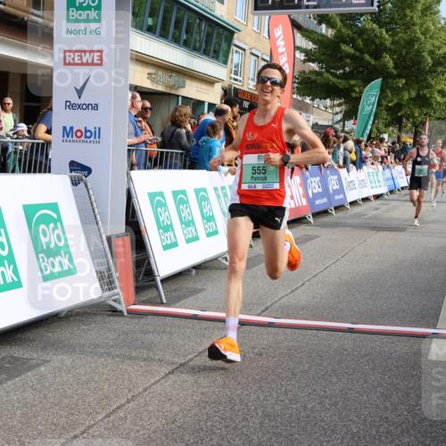 15.09.2024 - PSD Bank Halbmarathon Strokosch-Dieckow http://msf.ph/oto/7078450 15.09.2024 11:13:33 Ziel 553, 555, 556, 594 meine-sportfotos.de