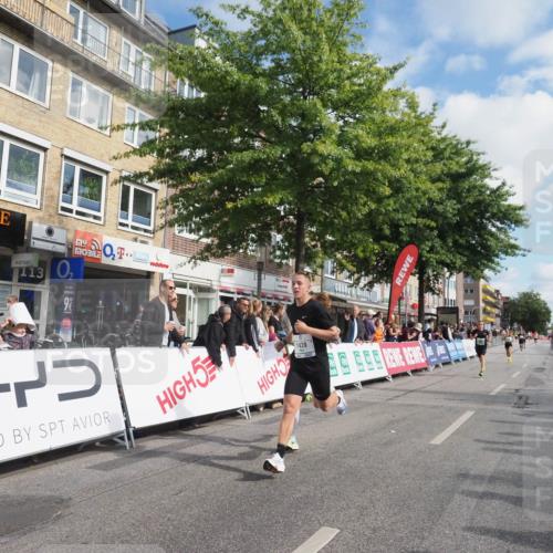15.09.2024 - PSD Bank Halbmarathon Miley Keyser http://msf.ph/oto/7078454 15.09.2024 11:36:25 Ziel 748, 944, 1212, 1439, 2631 meine-sportfotos.de