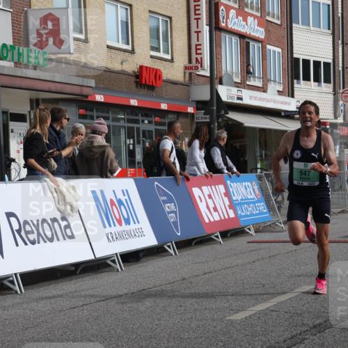 15.09.2024 - PSD Bank Halbmarathon Michael Strokosch http://msf.ph/oto/7078486 15.09.2024 11:13:03 Ziel 517, 547, 844 meine-sportfotos.de