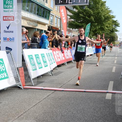 15.09.2024 - PSD Bank Halbmarathon Strokosch-Dieckow http://msf.ph/oto/7078499 15.09.2024 11:13:35 Ziel 553, 555, 556, 594, 657 meine-sportfotos.de
