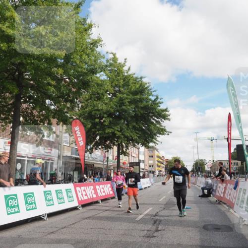 15.09.2024 - PSD Bank Halbmarathon Miley Keyser http://msf.ph/oto/7078507 15.09.2024 12:40:22 Ziel 1668, 2395, 2428, 3499 meine-sportfotos.de