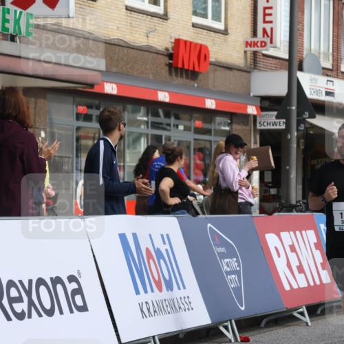 15.09.2024 - PSD Bank Halbmarathon Michael Strokosch http://msf.ph/oto/7078513 15.09.2024 12:20:17 Ziel 1284, 2215, 2295, 2525, 2543, 3152, 3231, 3483, 3540 meine-sportfotos.de