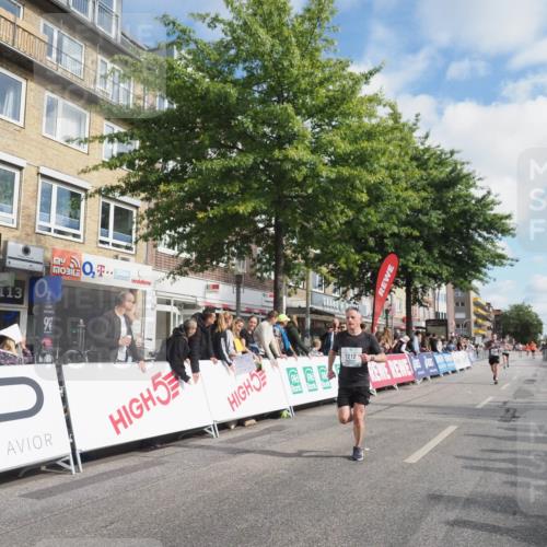 15.09.2024 - PSD Bank Halbmarathon Miley Keyser http://msf.ph/oto/7078536 15.09.2024 11:36:35 Ziel 748, 757, 1212, 1361, 1383, 2631 meine-sportfotos.de