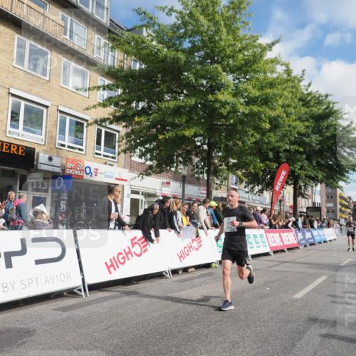 15.09.2024 - PSD Bank Halbmarathon Miley Keyser http://msf.ph/oto/7078545 15.09.2024 11:36:35 Ziel 748, 757, 1212, 1361, 1383, 2631 meine-sportfotos.de